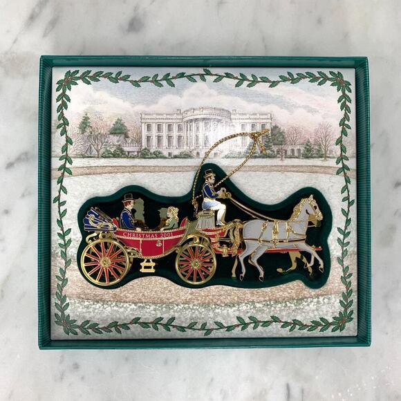 2001 WHITE HOUSE Christmas Ornament Historical Association Carriage Johnson EUC - Picture 2 of 10
